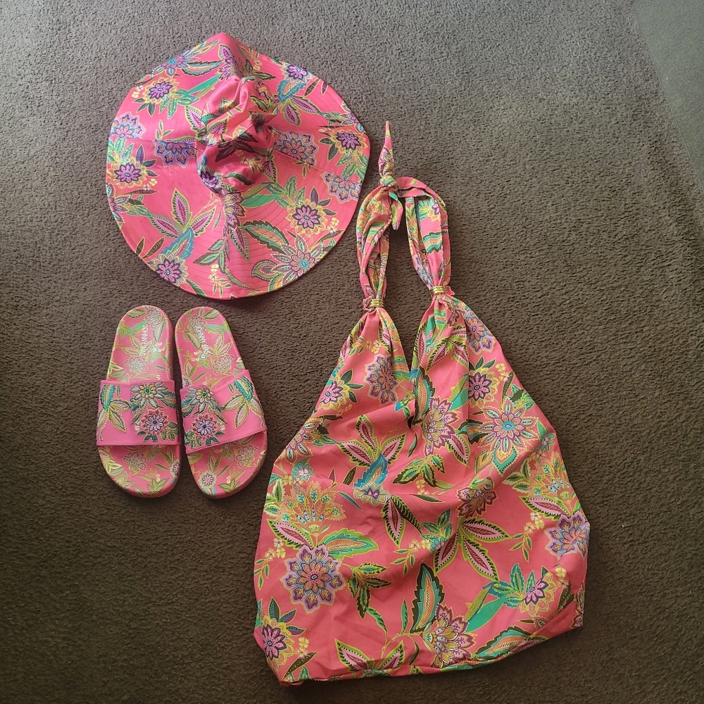 Johnny Was Flamingo Ring Beach Bag with matching Slides and reversible sunhat